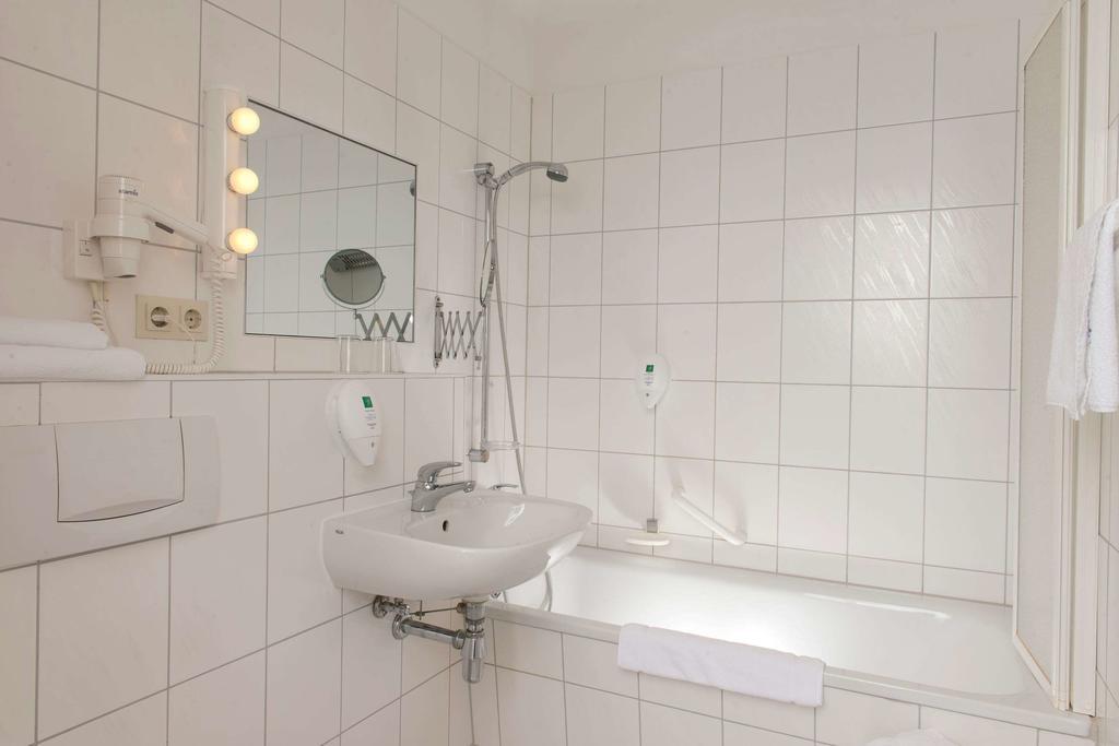 Days Inn Leipzig City Centre Habitación foto
